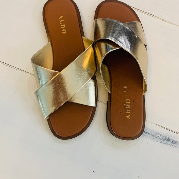 Aldo Shoes - ALDO METALLIC WOMEN'S SANDAL SIZE  7